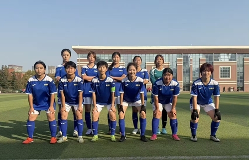 开云kaiyun网页版女子足球队合影