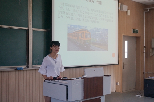 优秀学生干部代表分享经验